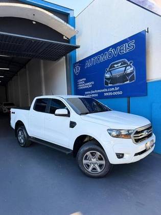 FORD RANGER 2.2 XLS 4X4 CD 16V DIESEL 4P AUTOMÁTICO